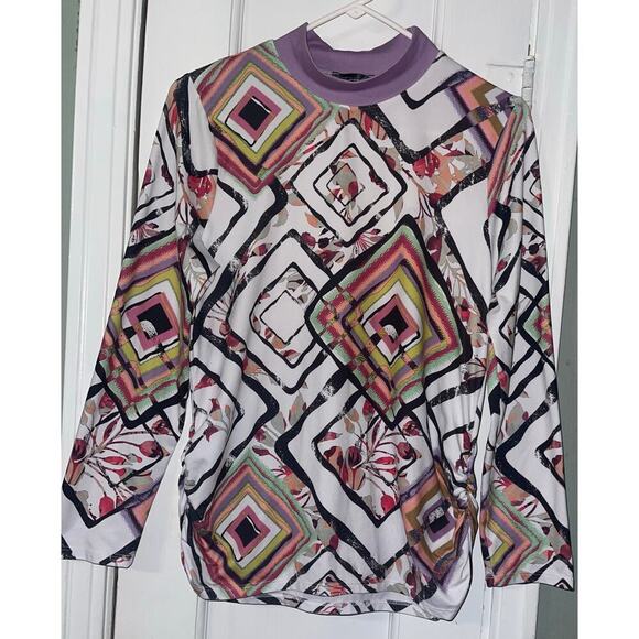 Inoah Made in USA Geometric Long Sleeve Top - Picture 1 of 4